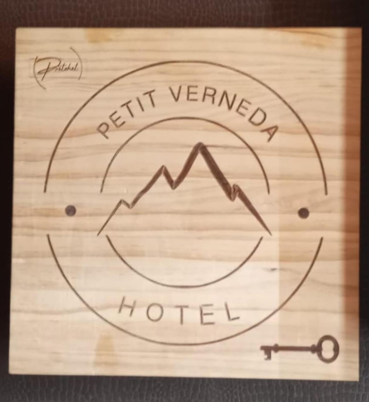 Petit Verneda Casau Esterno foto